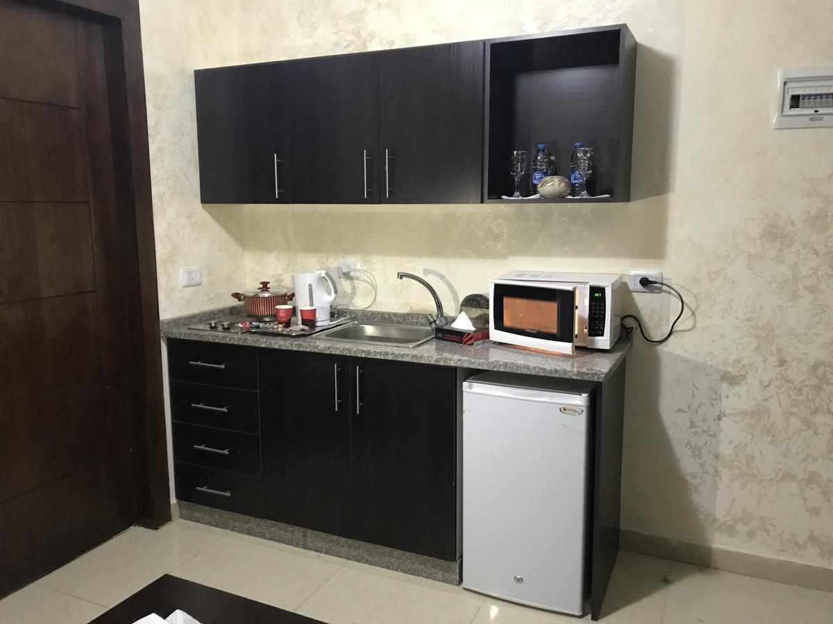 Al Haneen Hotel Apartments Safut Eksteriør billede